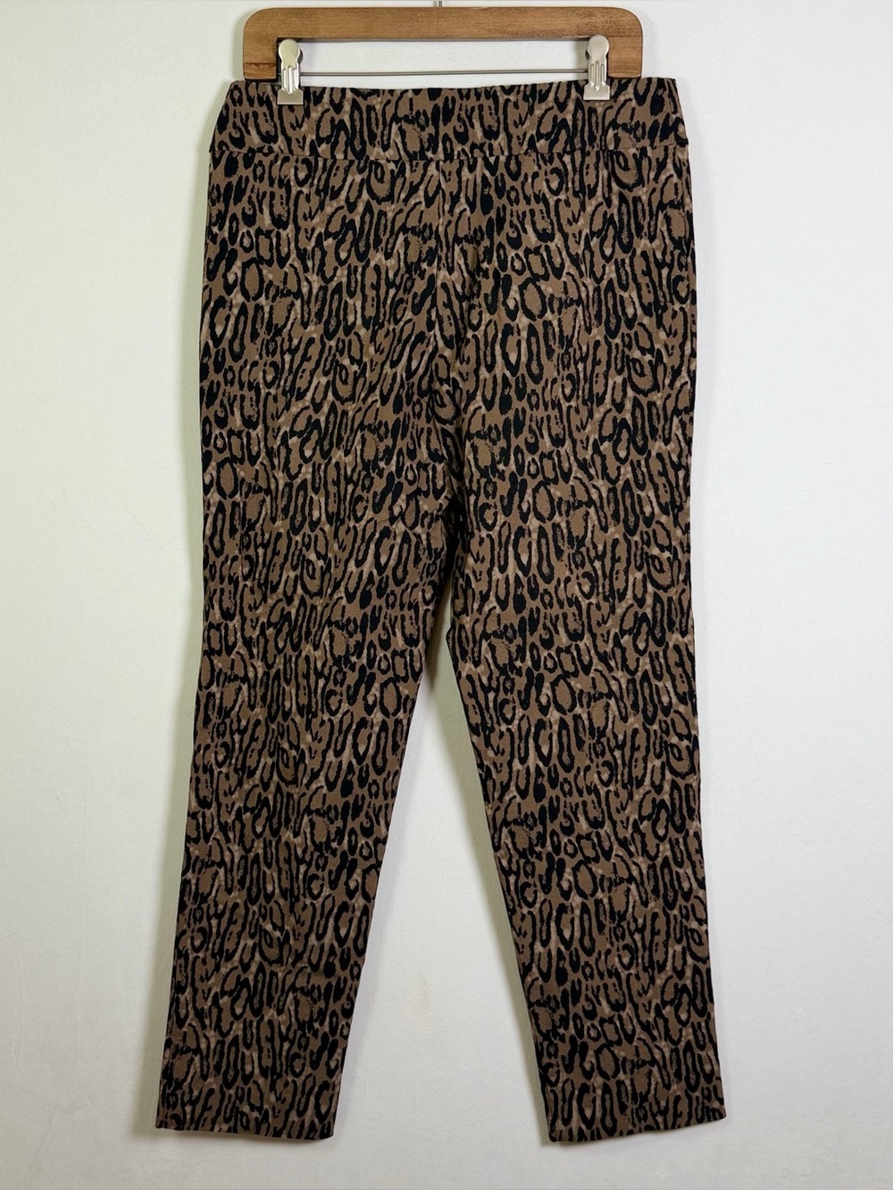 Krazy Larry Women’s Leopard Print Pull-On Ankle Pant Sz 12 Stretch Office Casual - Picture 4 of 7